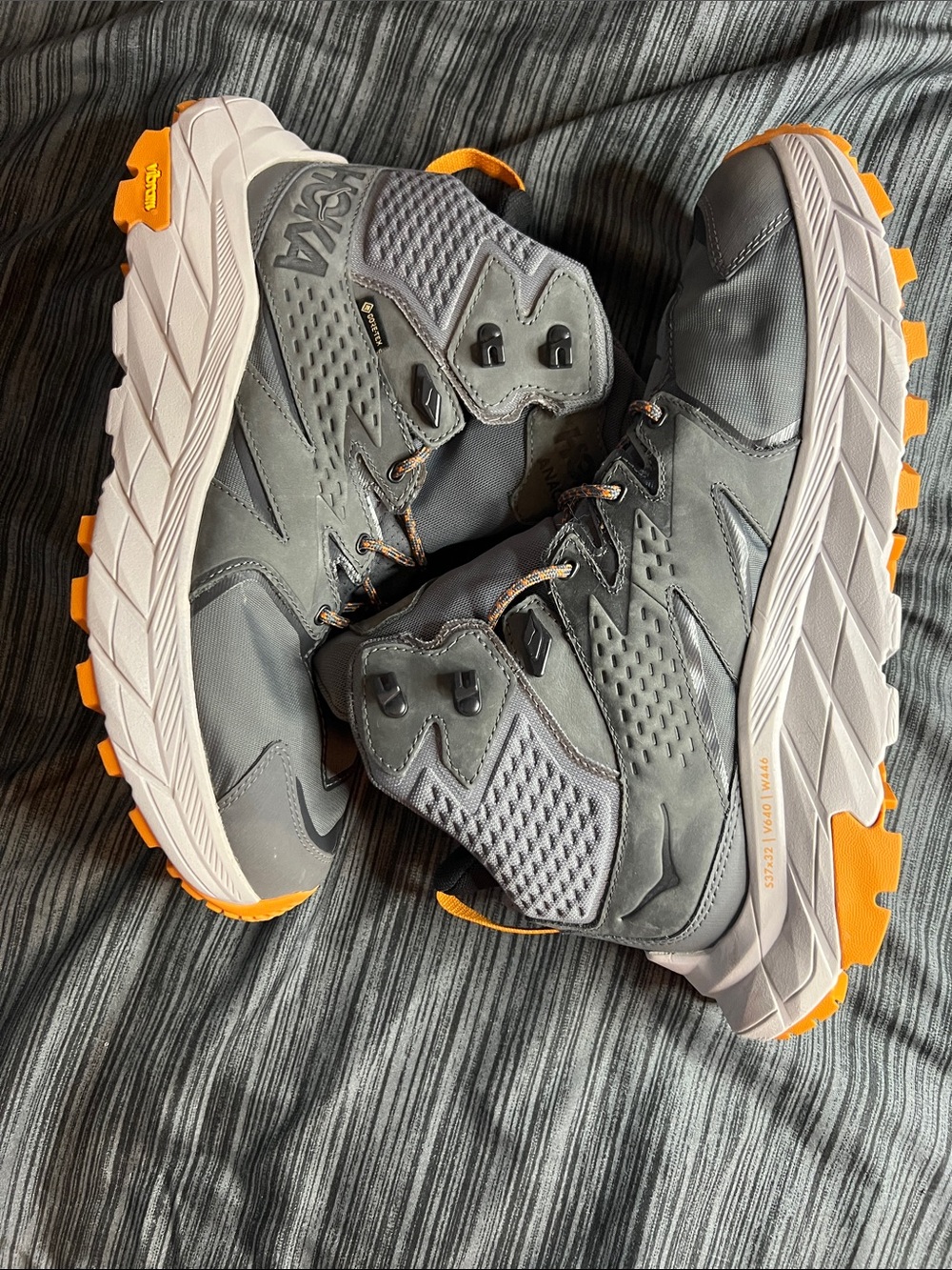 Hoka Anacapa Mid GTX. - Picture 4 of 6